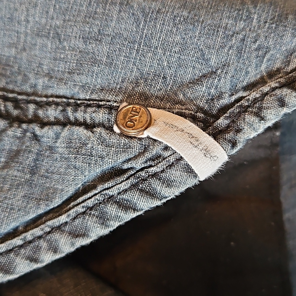 One Teaspoon RUNNER Shorts💙 - Picture 3 of 7